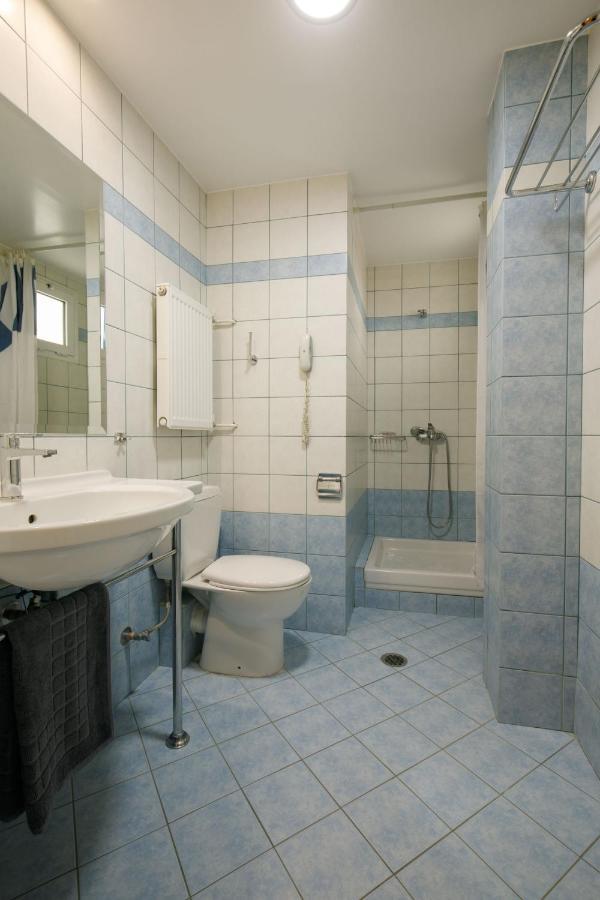 Hotel Athina ラミア エクステリア 写真