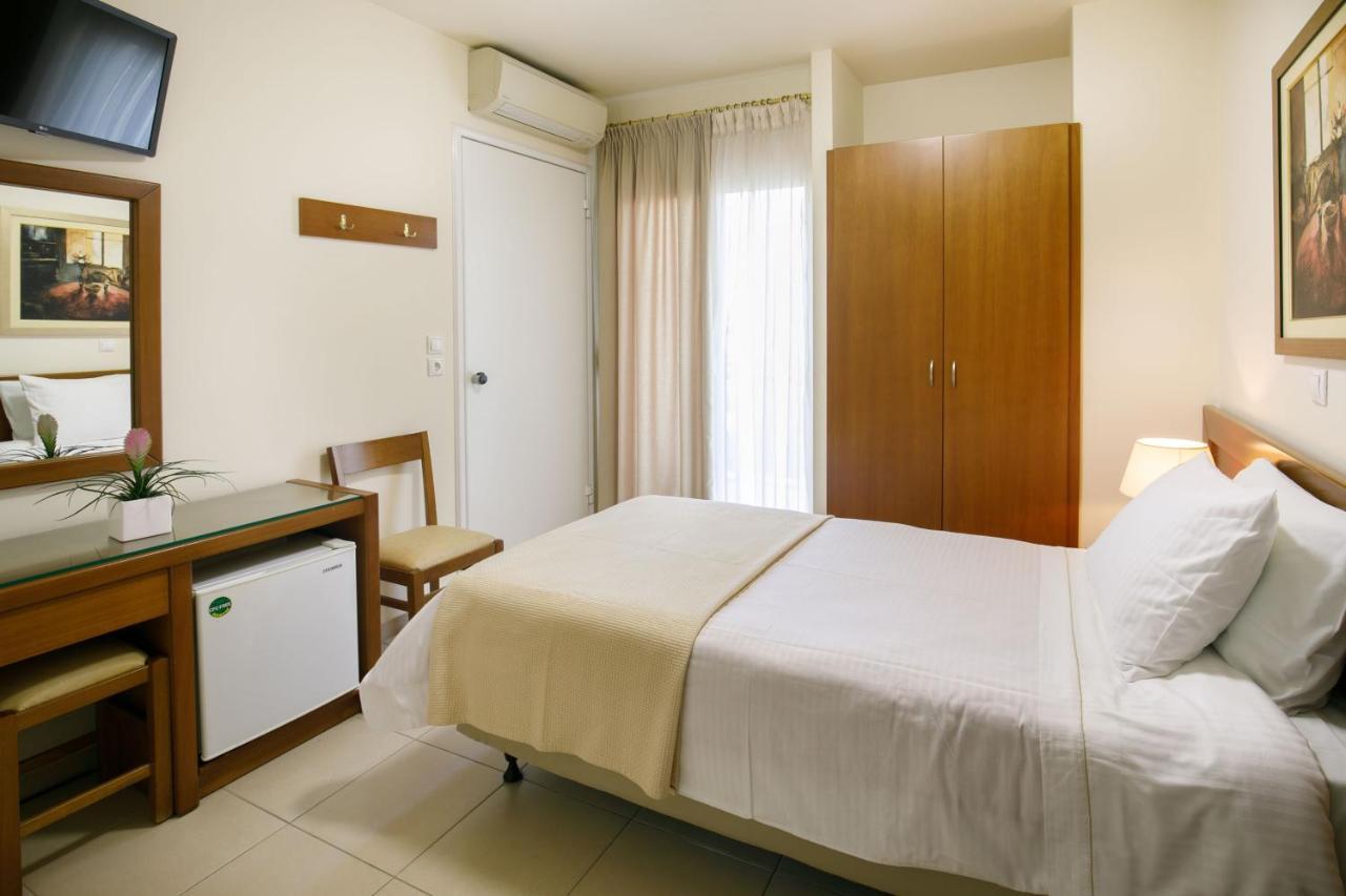Hotel Athina ラミア エクステリア 写真