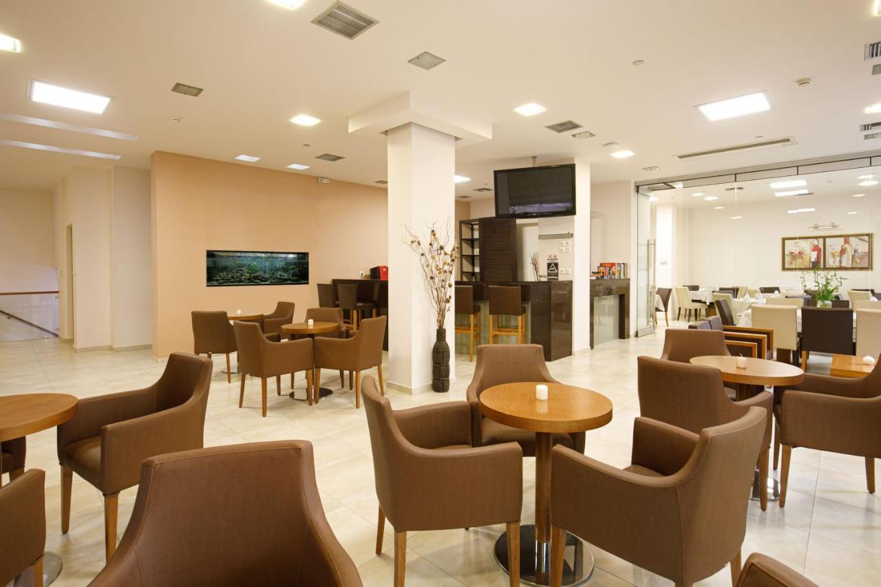 Hotel Athina ラミア エクステリア 写真