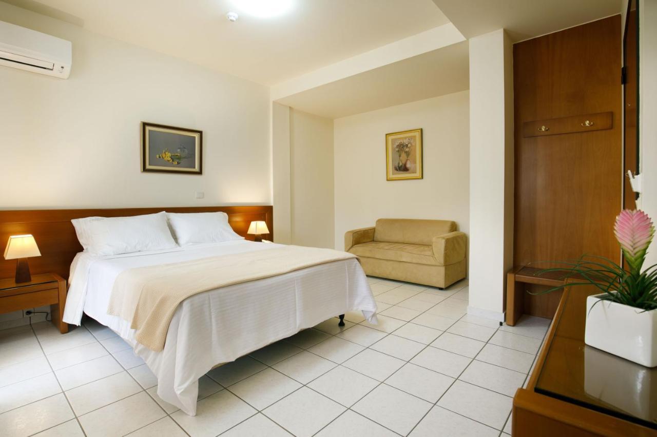 Hotel Athina ラミア エクステリア 写真